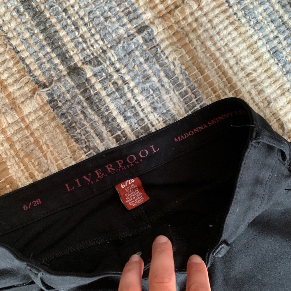 Liverpool black skinny pants